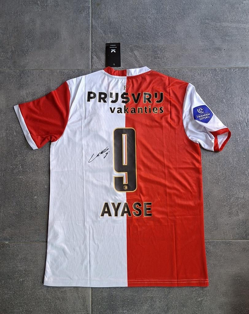 Shirt met originele handtekening; Ayase Ueda # Feyenoord, Verzamelen, Verzenden, Nieuw, Feyenoord, Shirt