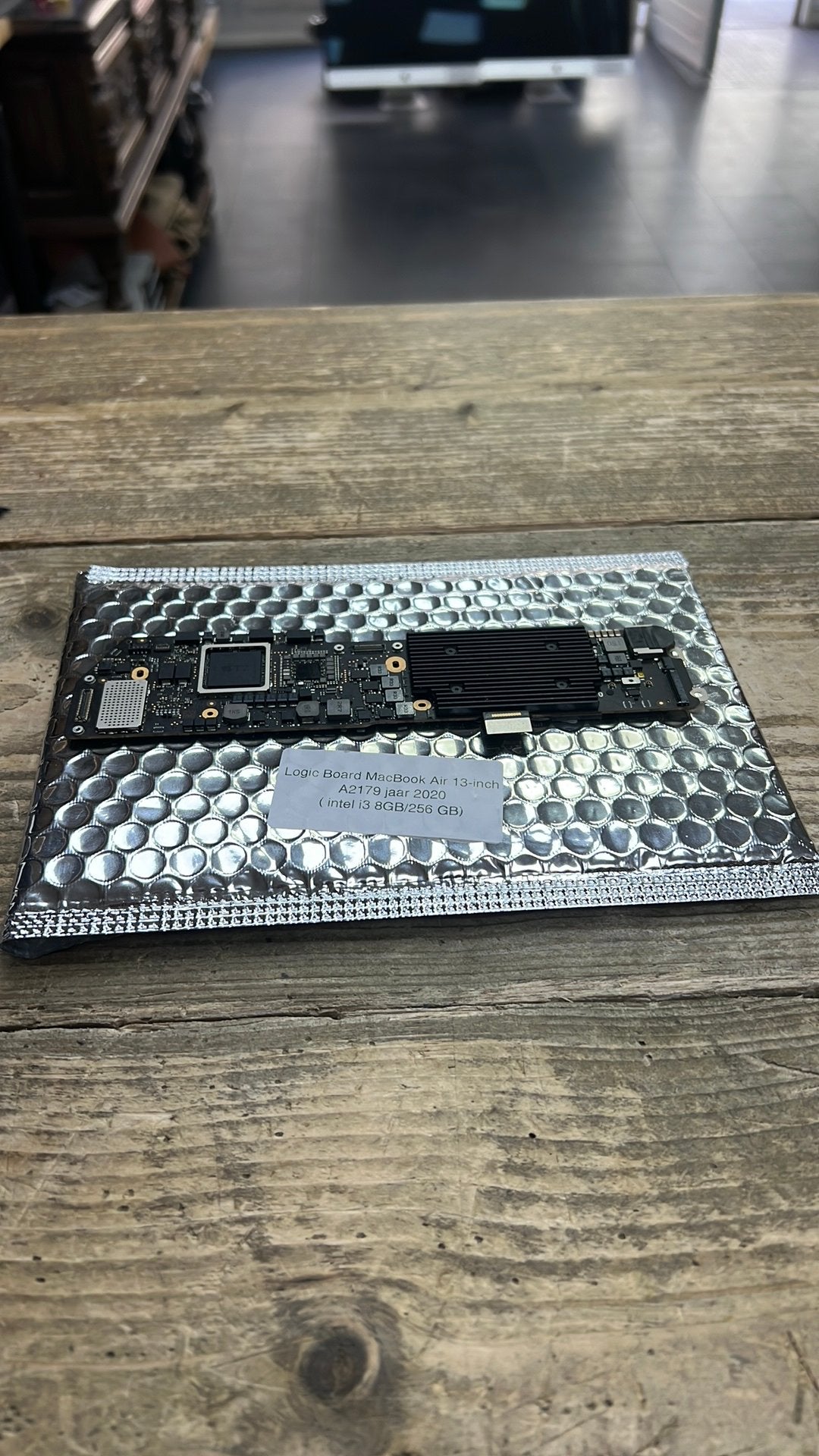 LOGIC BOARD MACBOOK AIR 13 A2179 € 89, Computers en Software, Moederborden, Zo goed als nieuw, Overige typen, DDR4, Ophalen of Verzenden