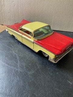 Buick Electra / Invicta van blik Cragstan Japan, Verzenden