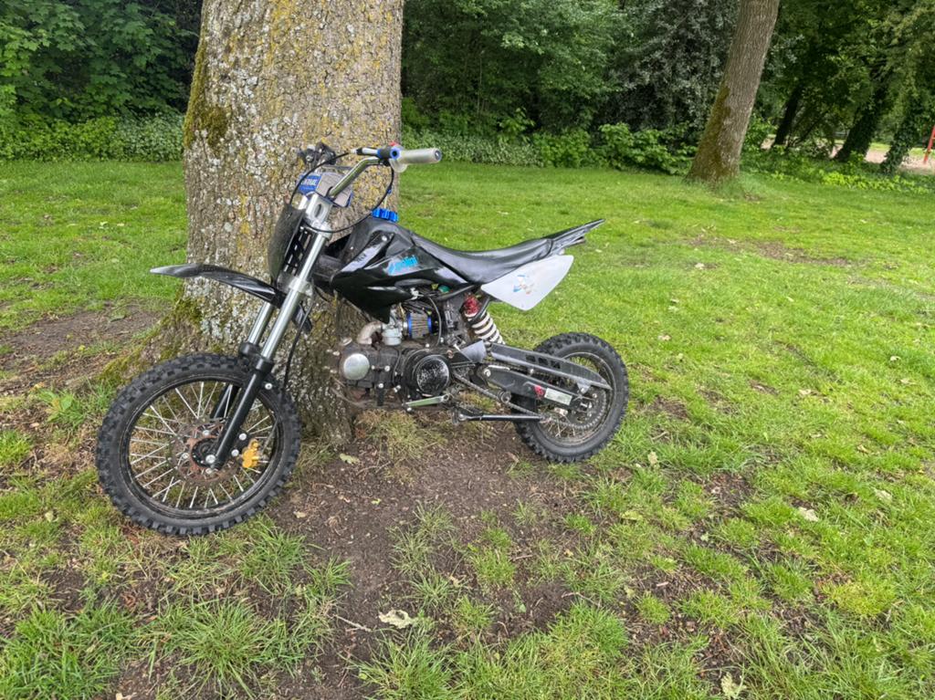 125cc pitbike, Fietsen en Brommers, Minibikes, Midibikes en Pitbikes, Ophalen, Zo goed als nieuw, Pitbike