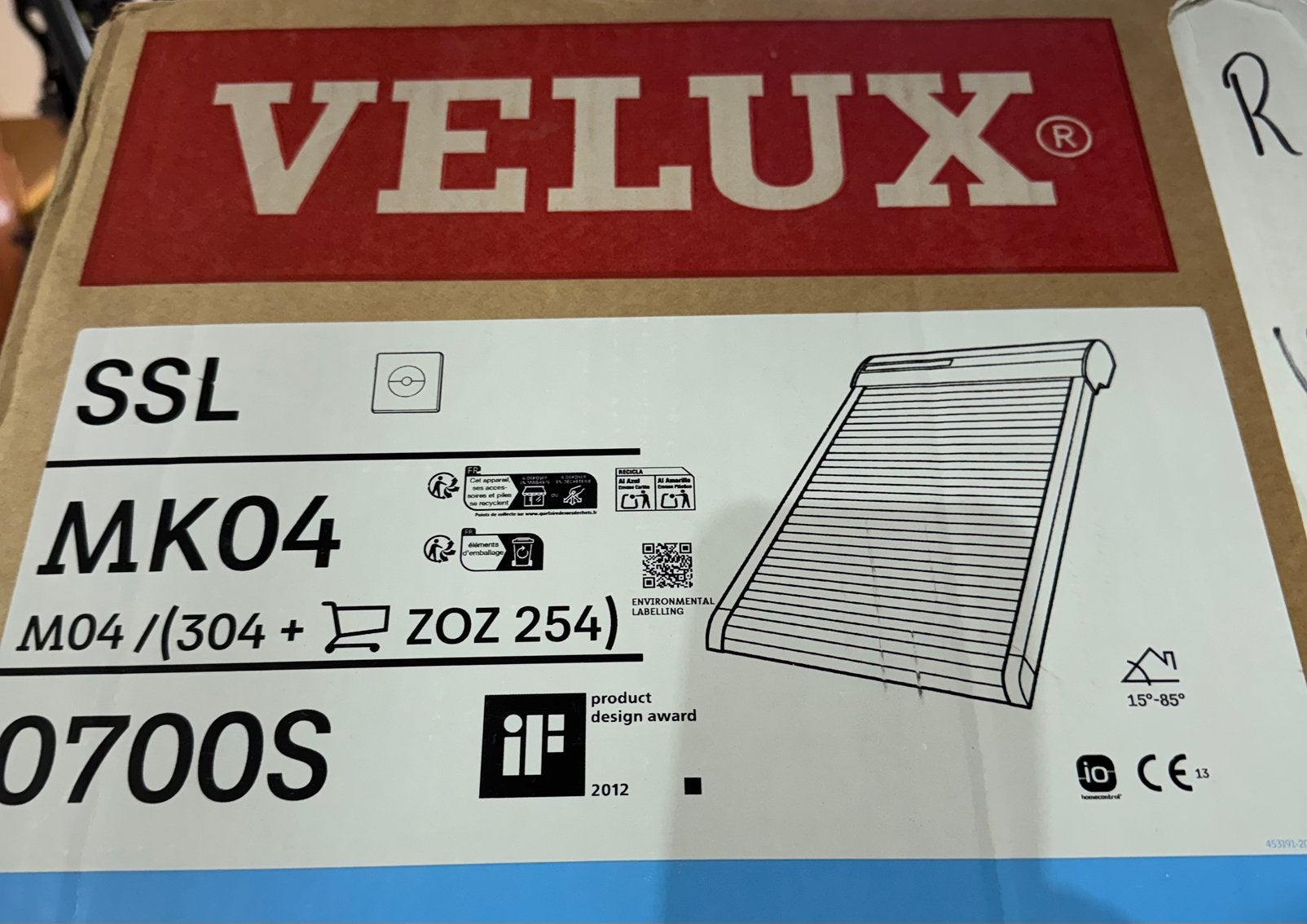 VELUX Solar Rolluik SSL MK04 – Nieuw in doos, Doe-het-zelf en Verbouw, Rolluiken, Ophalen, Zo goed als nieuw, Minder dan 100 cm