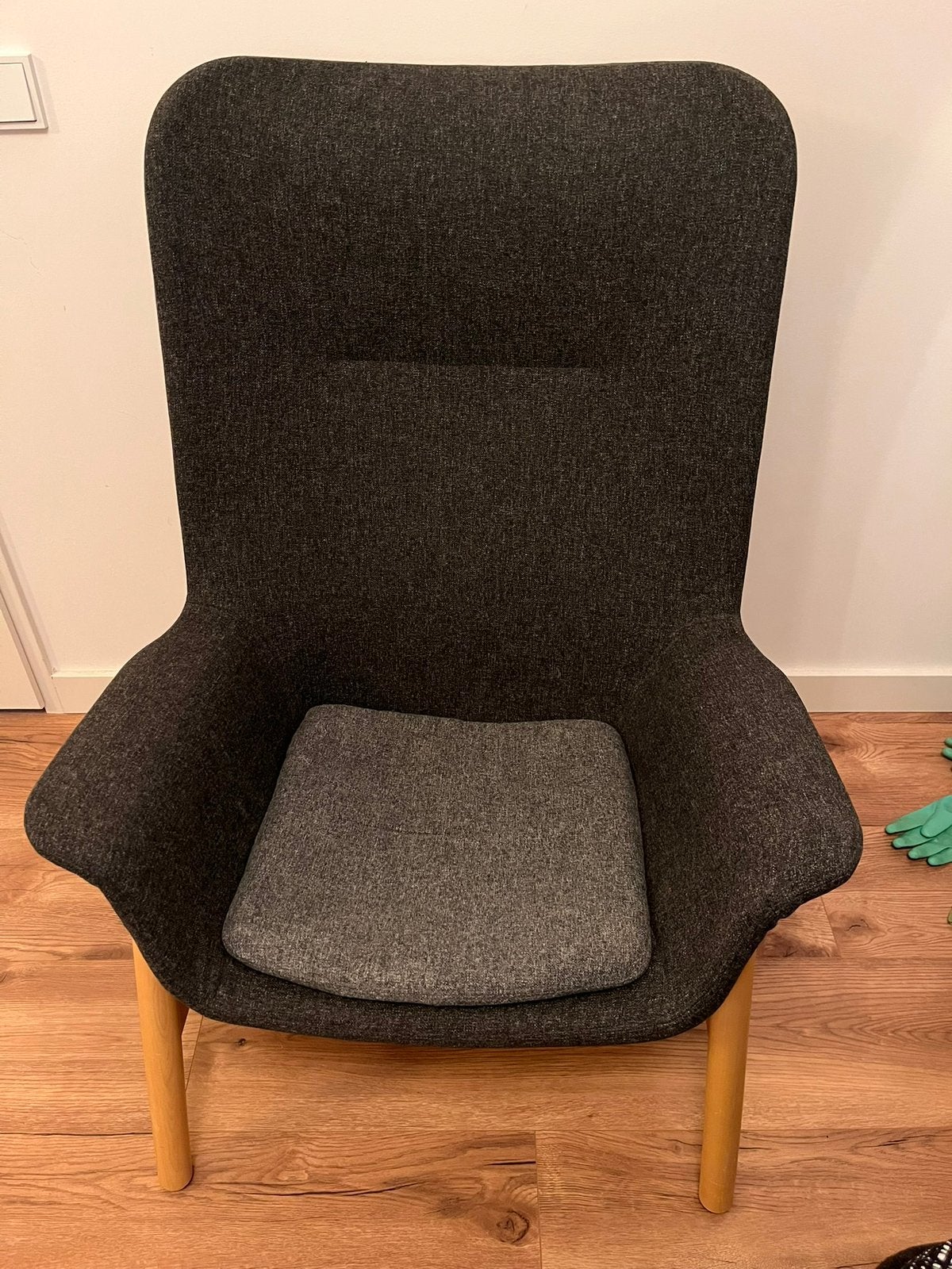 VEDBo fauteuil met hoge rugleuning donkergrijs, Huis en Inrichting, Ophalen, Zo goed als nieuw, 75 tot 100 cm
