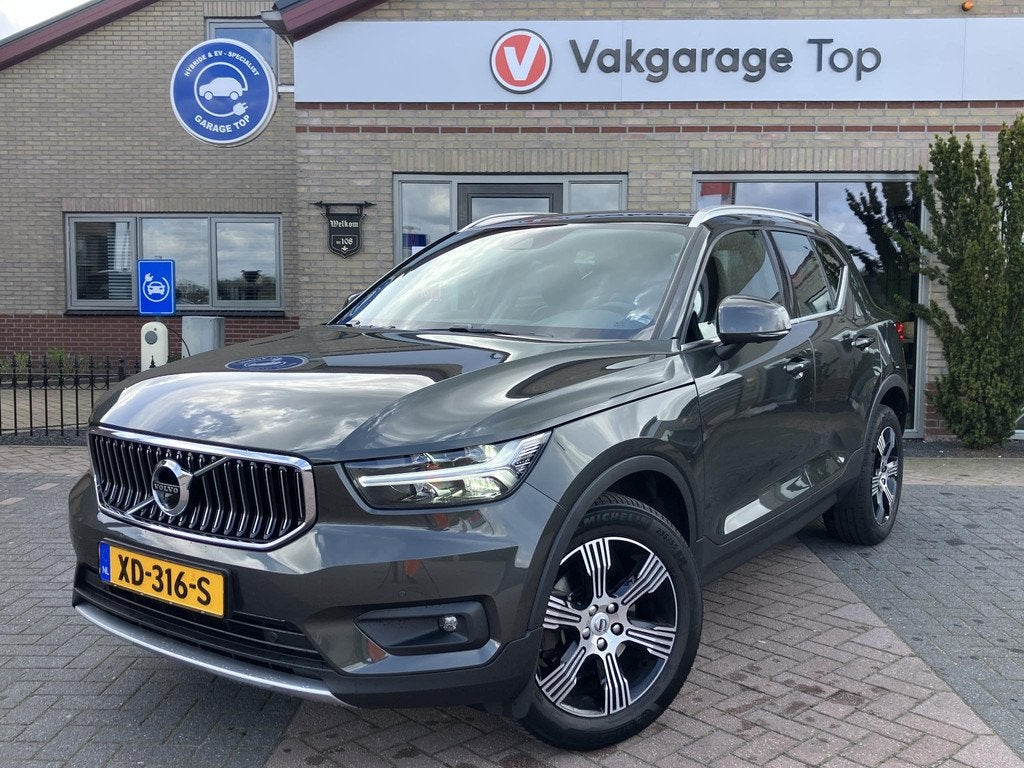 Volvo XC40 2.0 T4 Inscription | 380º camera | Leder | 12 MN, Auto's, Volvo, Automatische klimaatregeling, 15 km/l, Euro 6, 1969 cc