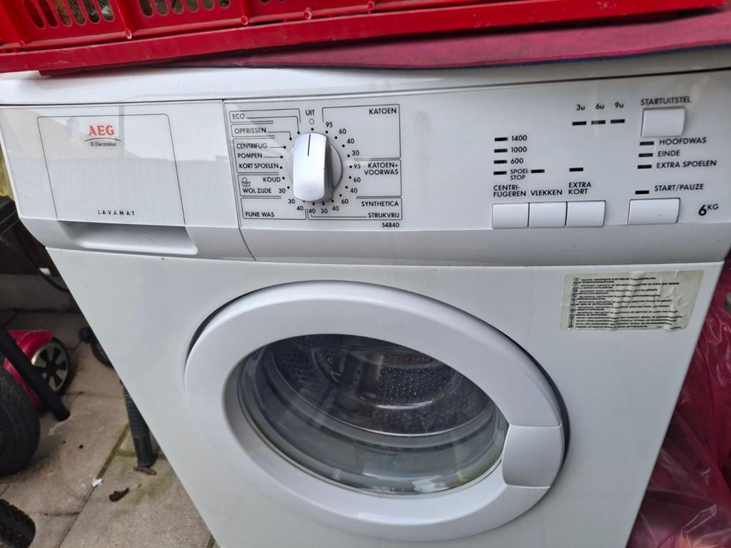 AEG Lavamat 6 kg wasmachine - Perfect werkend, Gebruikt, Ophalen of Verzenden, Voorlader, 85 tot 90 cm
