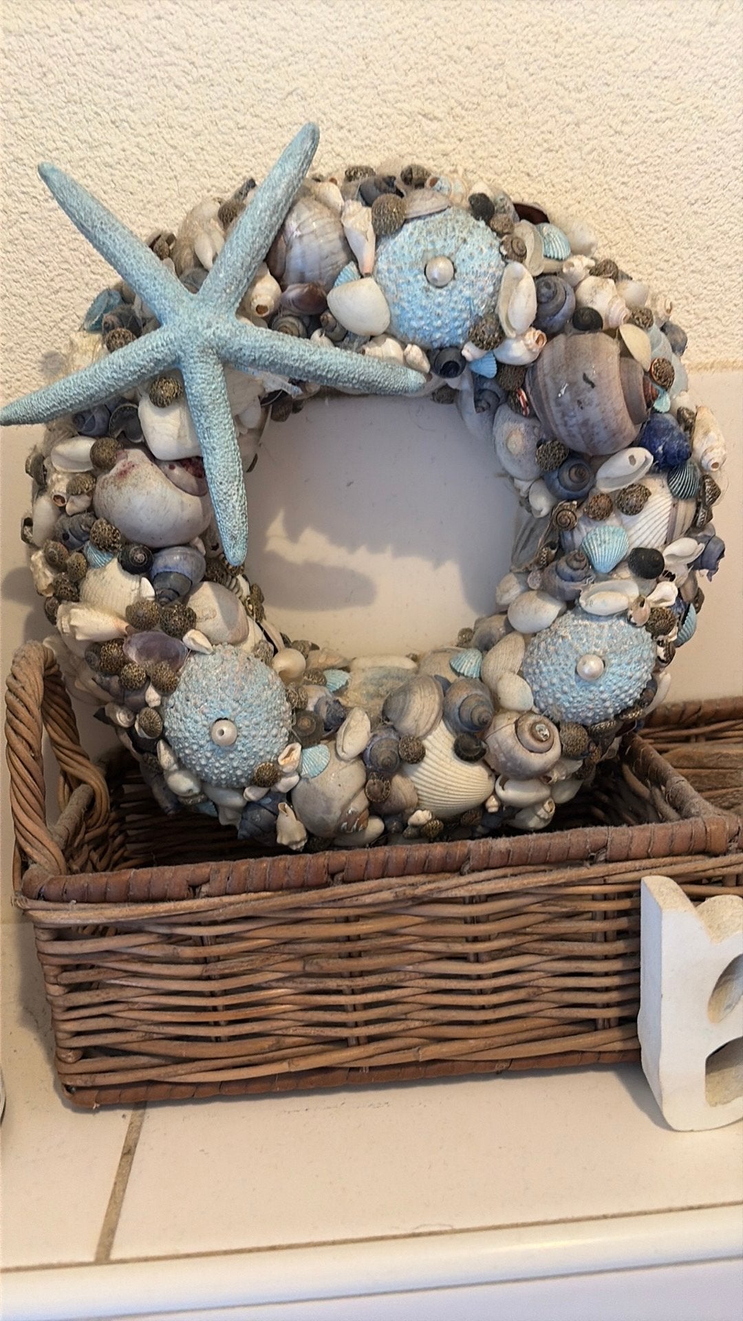 Decoratieve Schelpenkrans met Zeester, Meerkleurig, Overige stijlen, Ophalen of Verzenden, Zo goed als nieuw
