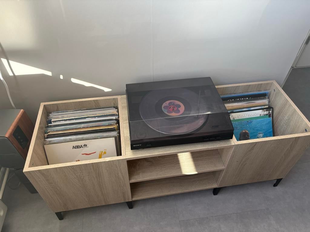 Meubel voor platenspeler en vinylplaten, Ophalen, 150 discs of meer, Zo goed als nieuw, Cd's