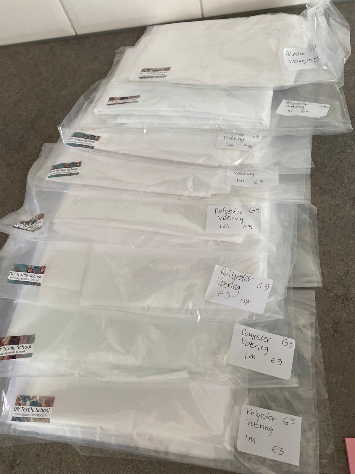 Polyester voering, 120 cm of meer, Ophalen of Verzenden, Polyester, Nieuw