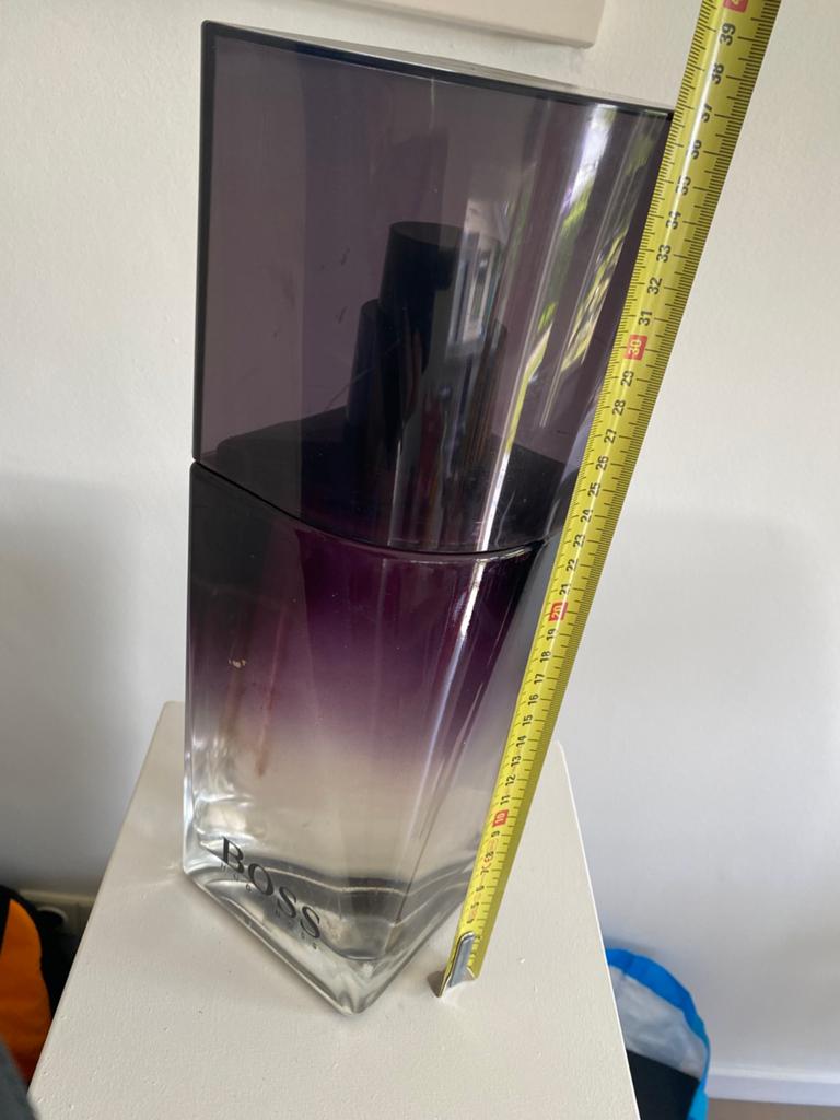 Hugo Boss Solo giant factice collectors item, Verzamelen, Parfumverzamelingen, Ophalen of Verzenden, Gebruikt, Parfumfles