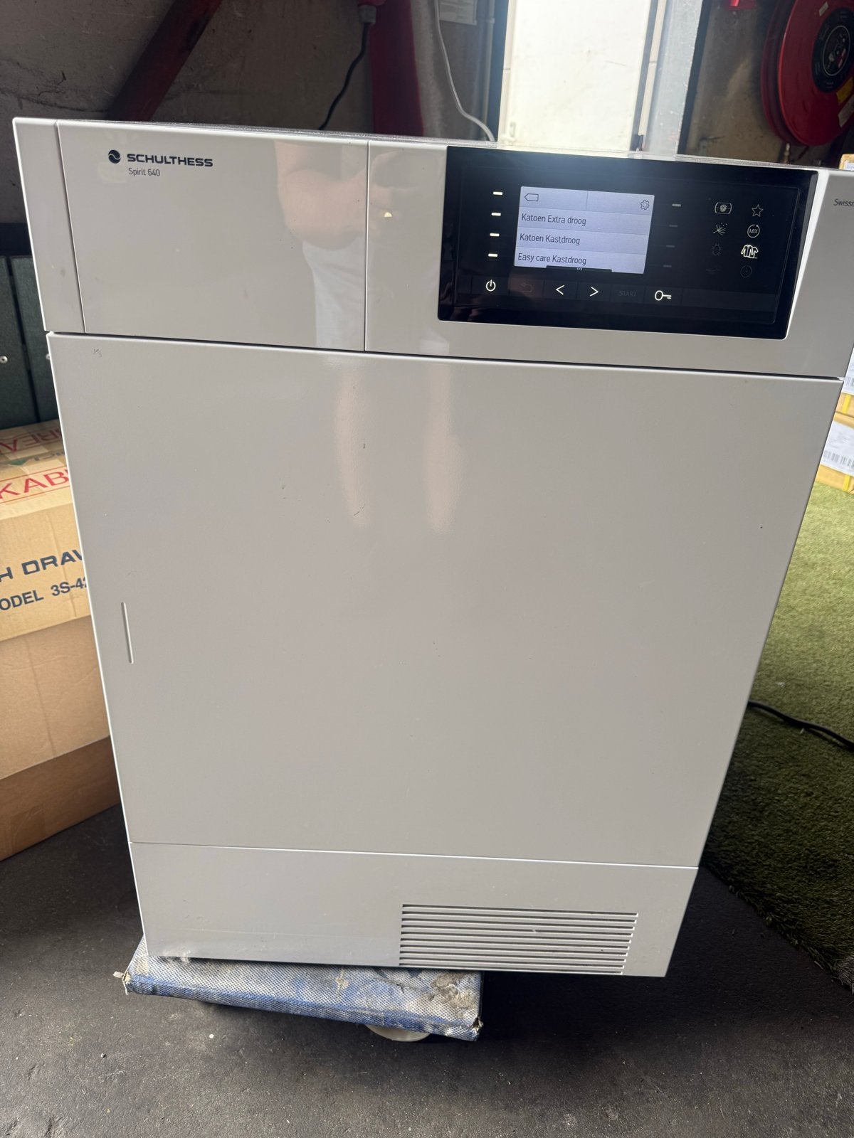 Schulthess Spirit 640 professionele Wasdroger, 8 tot 10 kg, Ophalen of Verzenden, Zo goed als nieuw, Voorlader