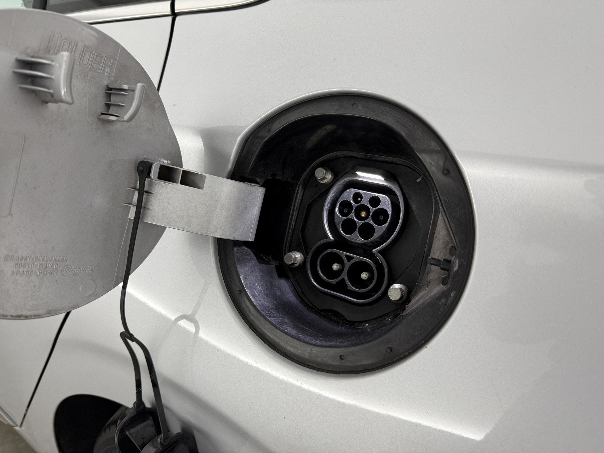 Foto 14 van Hyundai IONIQ Premium EV | Snelladen | SOH 87% | Pano | Stoe