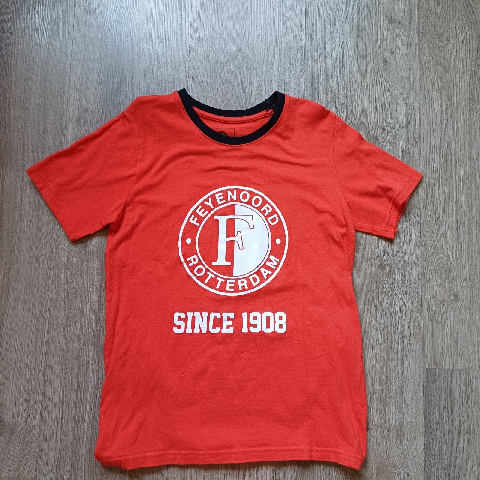 NIEUW Feyenoord kindershirt., Kinderen en Baby's, Ophalen of Verzenden, Nieuw, Jongen of Meisje