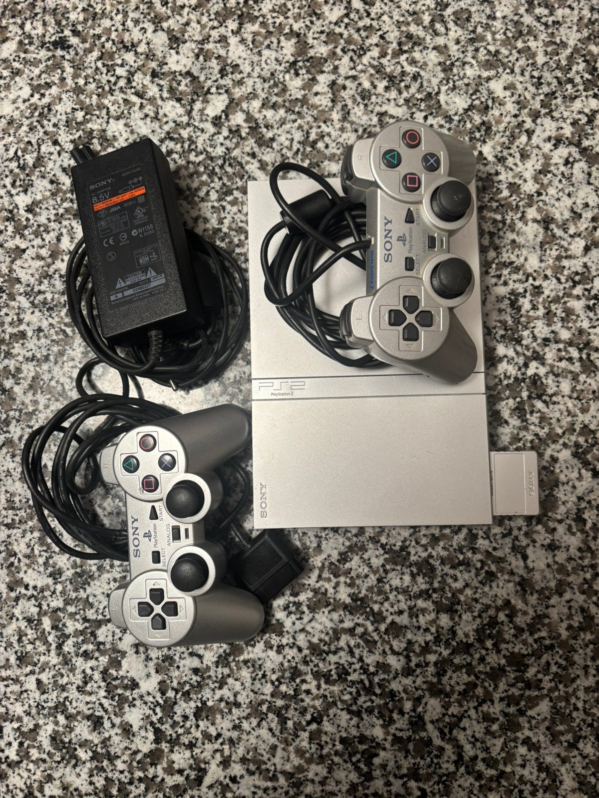 Playstation 2 met 2 controlers 10 spellen en memory card, Ophalen of Verzenden, Zo goed als nieuw, Met 2 controllers