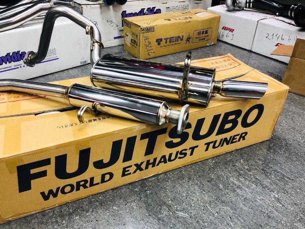 Fujitsubo Legalis R Catback uitlaatsysteem Toyota AE86 83-87