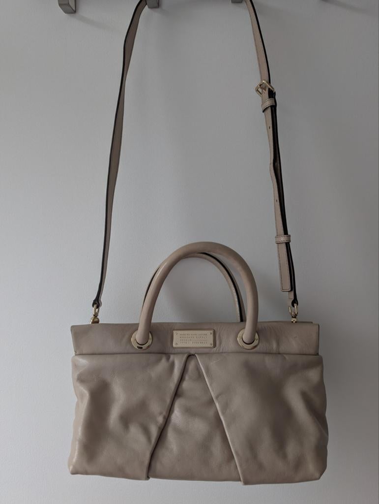 Marc by Marc Jacobs, Ophalen of Verzenden, Zo goed als nieuw, Beige, Schoudertasje
