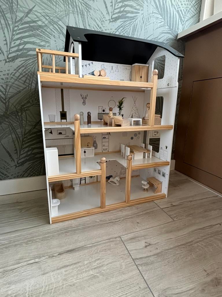 Poppenhuis Petit Amelie, Ophalen, Zo goed als nieuw, Poppenhuis