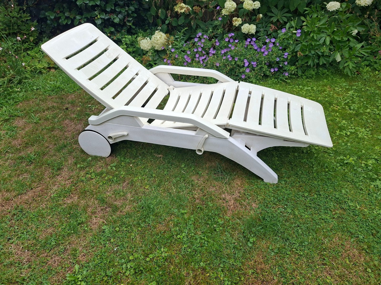 Ligstoel hartman, Tuin en Terras, Ophalen, Zo goed als nieuw, Kunststof, Verstelbaar