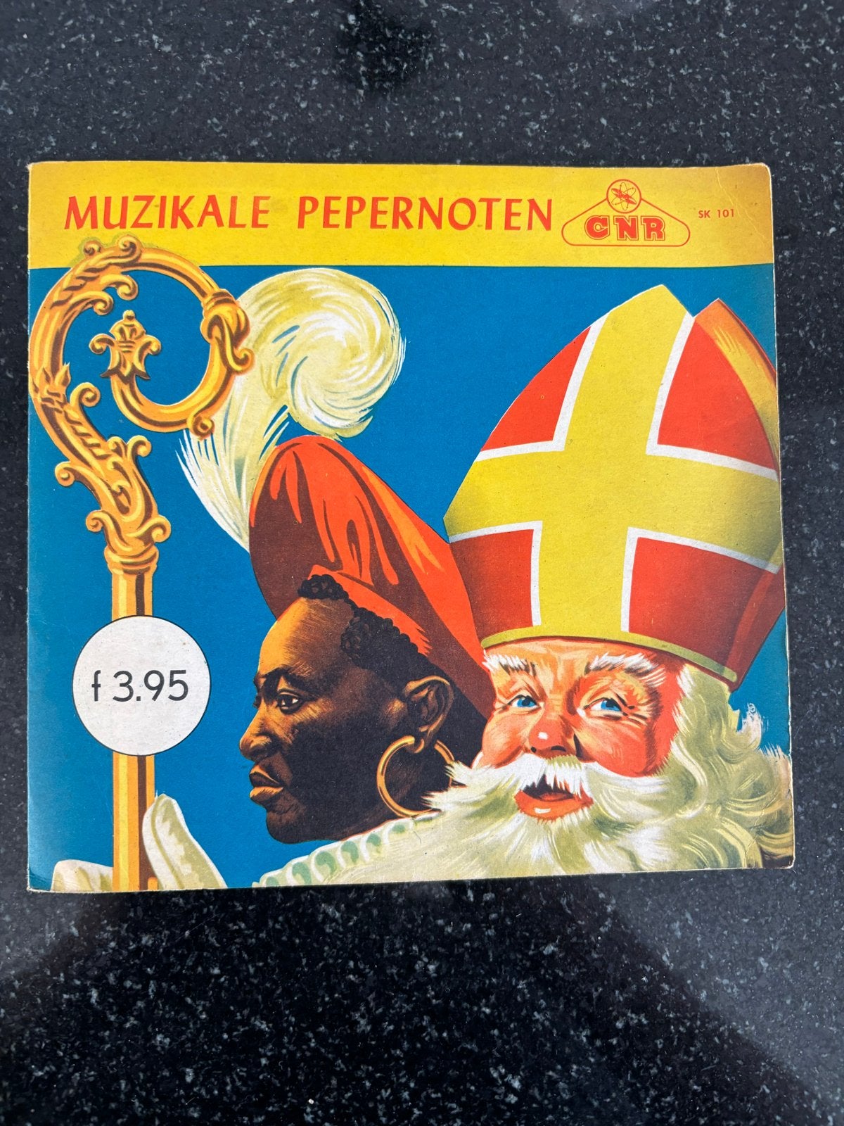Muzikale Pepernoten - Sinterklaas Vinyl Single (CNR SK 101), Gebruikt, Ophalen of Verzenden, Inclusief boekje, Single