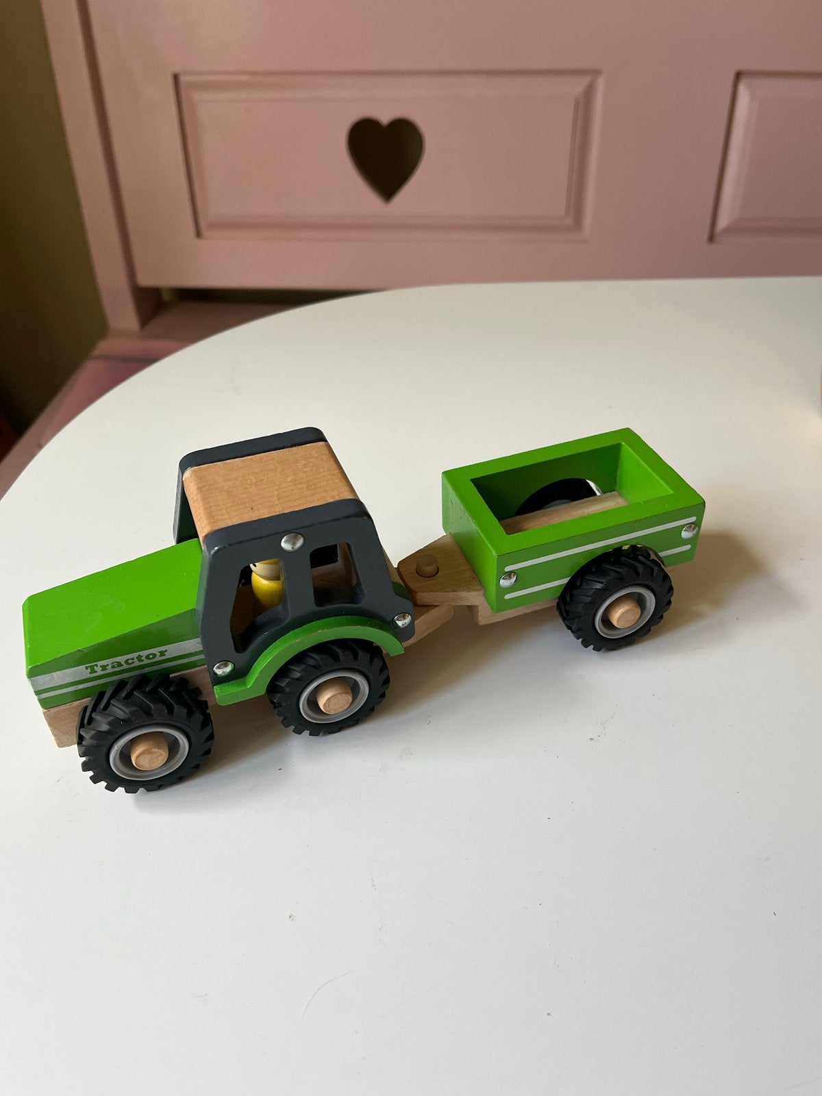 Houten speelgoed tractor met aanhanger, Ophalen of Verzenden, Gebruikt