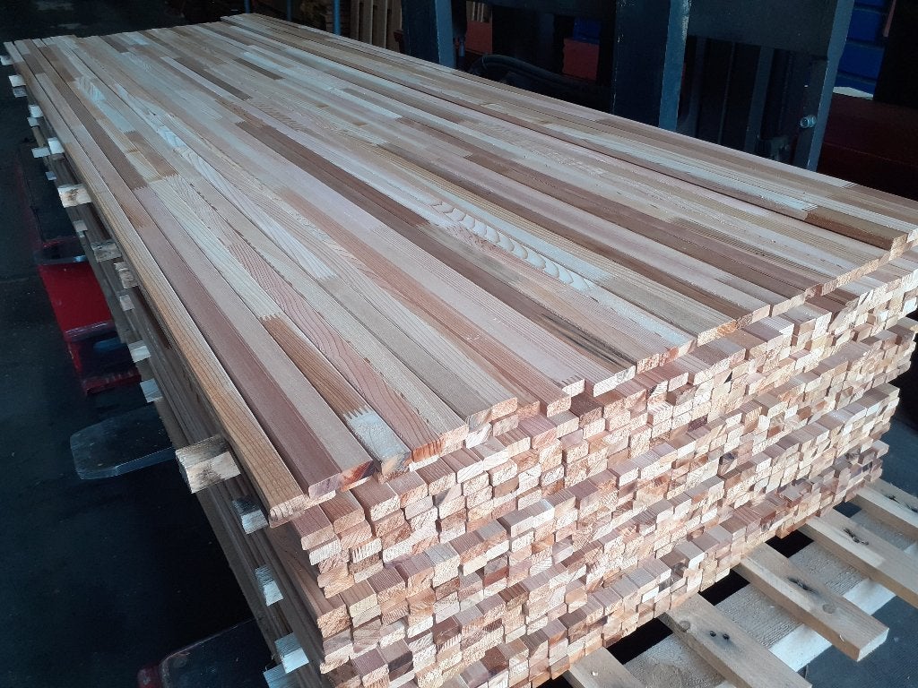 Western Red Cedar latten L245 cm € 3,50 per stuk ( per 10 ), Ophalen of Verzenden, Nieuw, 180 tot 250 cm, Palen