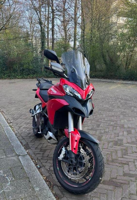 Ducati Multistrada 1200S Touring - desmo 1500km geleden, 2 cilinders, Motorrijbewijs A, Gebruikt, Particulier