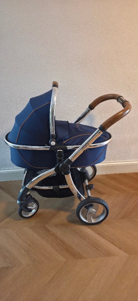 Kinderwagen Egg Stroller, Gebruikt, Combiwagen, Met reiswieg, Ophalen