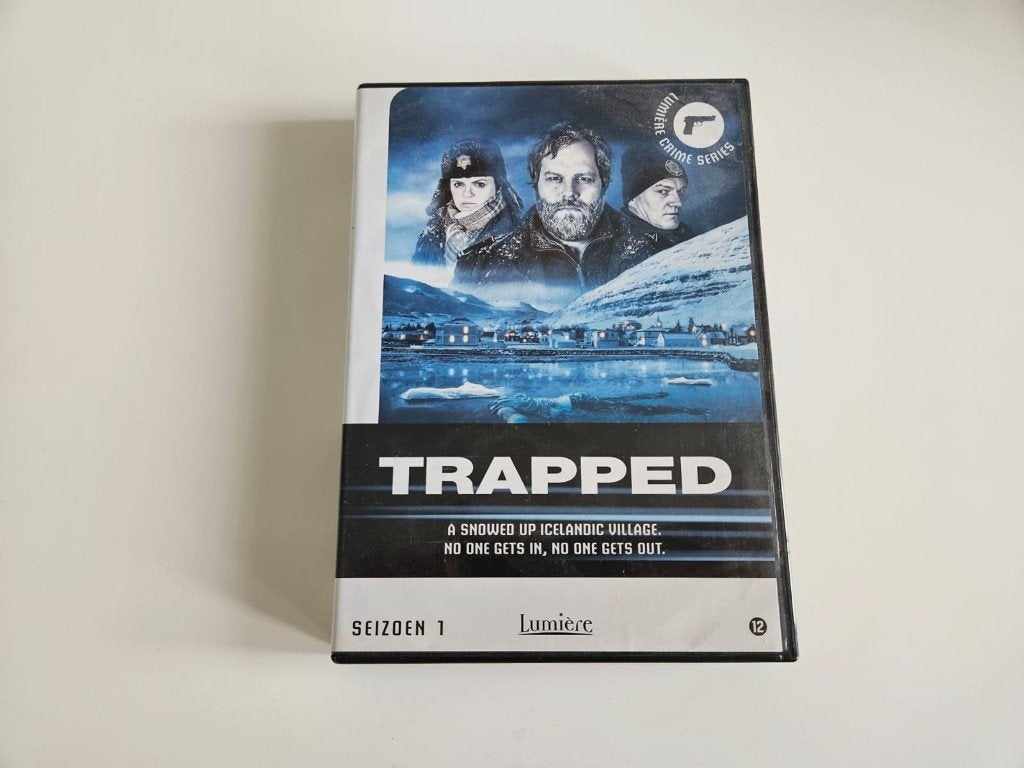 Trapped seizoen 1 dvd, Vanaf 12 jaar, Ophalen of Verzenden, Zo goed als nieuw