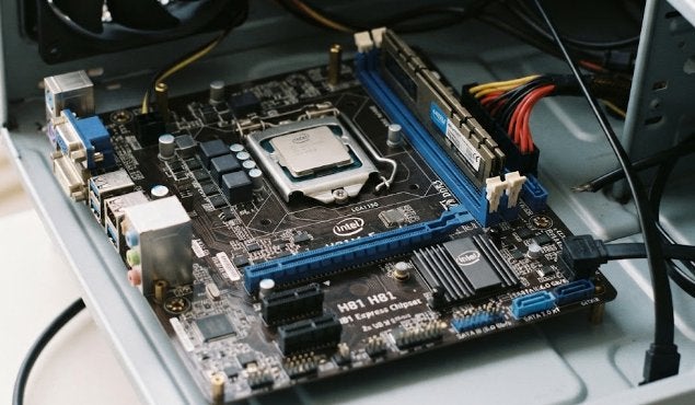diverse Socket 1150 moederborden met Core i5 + 4GB DDR3, Computers en Software, Ophalen, DDR3, Zo goed als nieuw, Micro-ATX