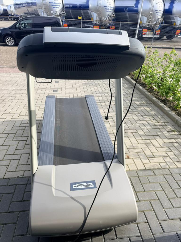 Technogym Run 700 Led., Dieren en Toebehoren, Ophalen of Verzenden, Zo goed als nieuw, Verlichting of Verwarming