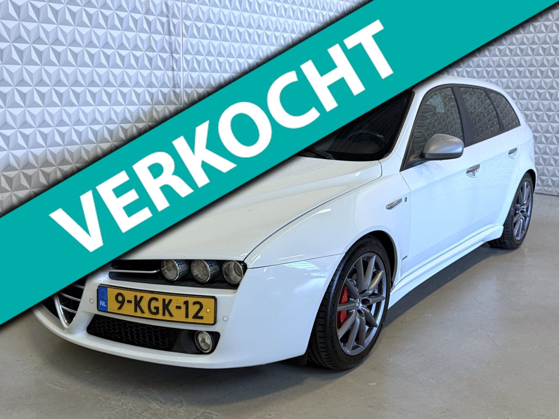 Alfa Romeo 159 Sportwagon 1.7 T Distintive EXPORT PRIJS EX B, Auto's, Euro 5, Gebruikt, Zwart, 4 cilinders
