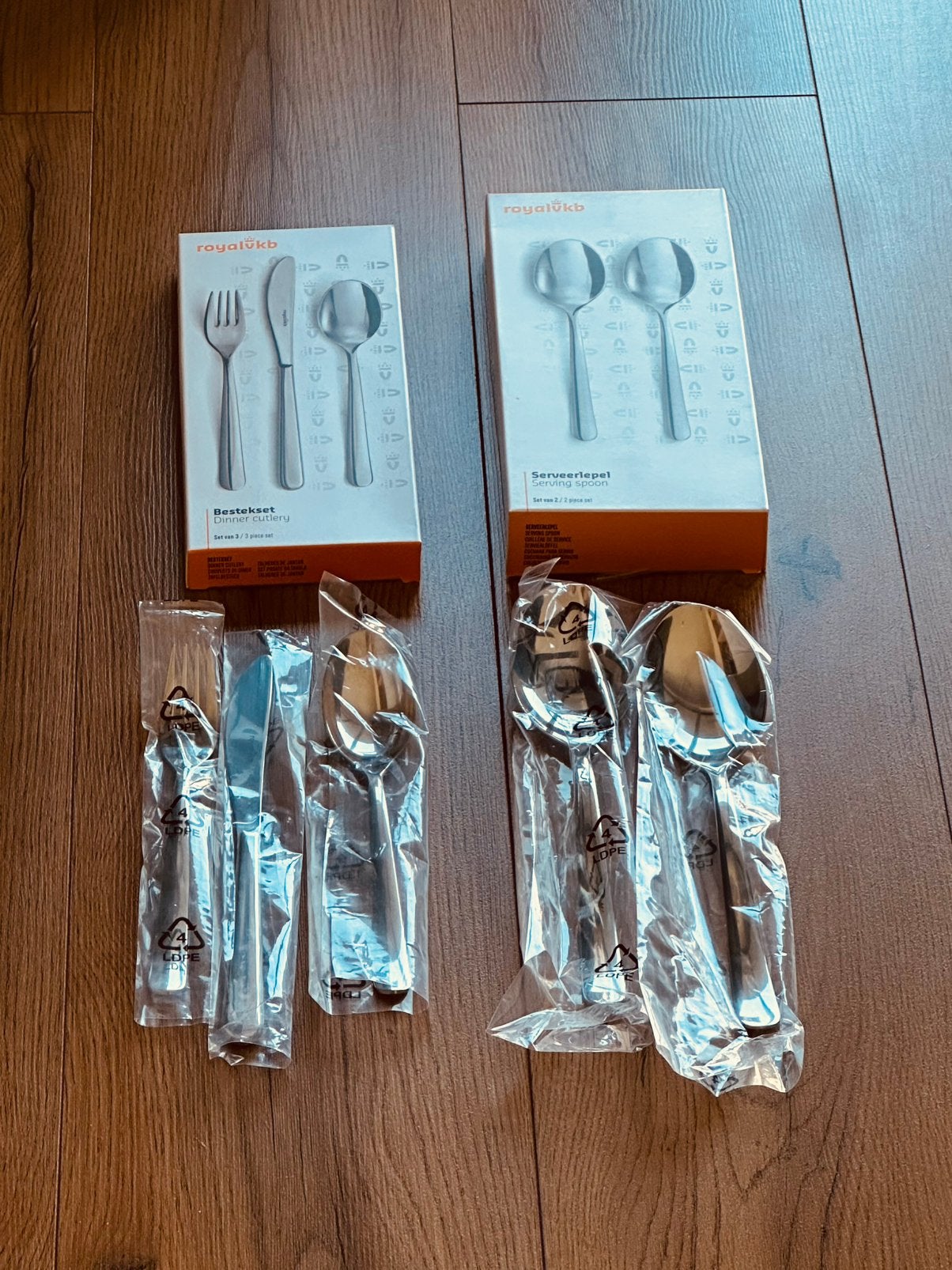 Royal VKB bestekset 20-delig NIEUW - nog maar 1 beschikbaar, Verzenden, Zo goed als nieuw, Rvs of Chroom, Vaatwasserbestendig