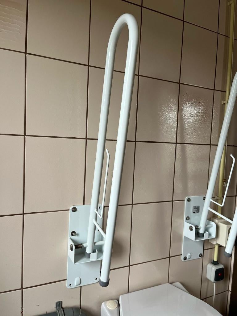 Opklapbare Toiletbeugel, Diversen, Ophalen, Gebruikt