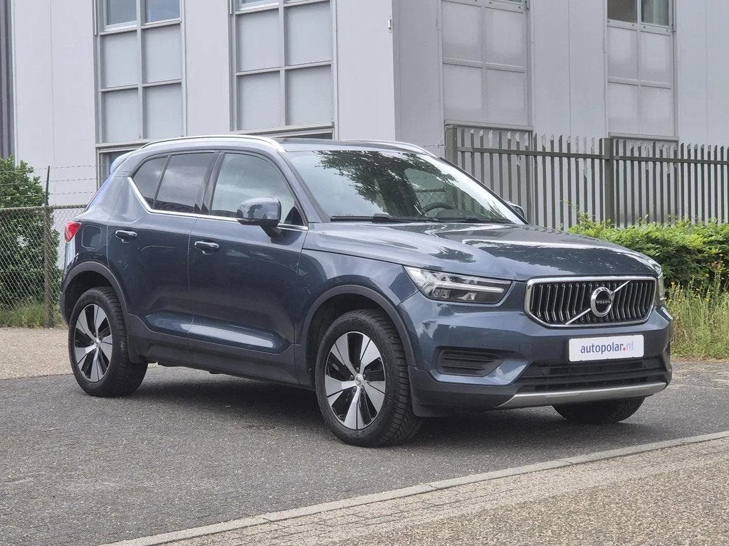 Volvo XC40 1.5 T4 Recharge Inscription Expressi € 23.950,0, Euro 6, Blauw, Plug-in hybride, Bedrijf
