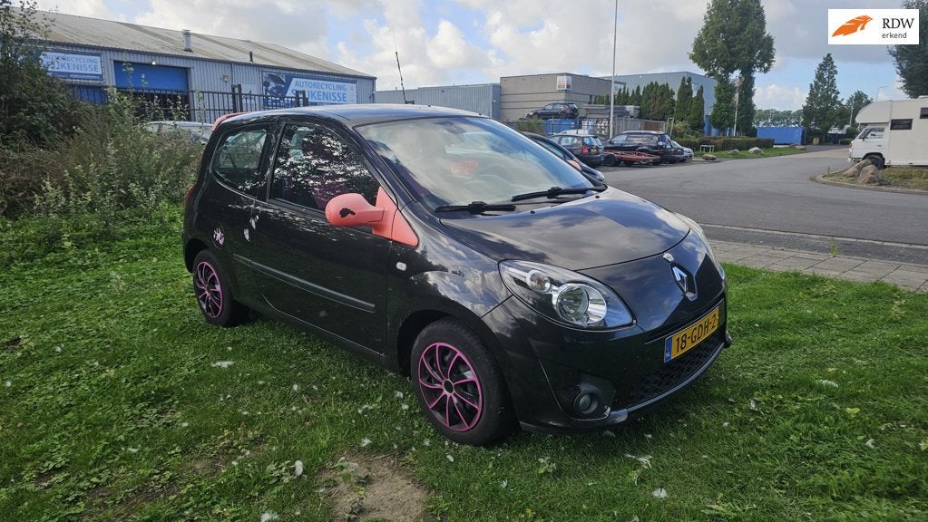 Renault Twingo 1.2 Authentique, Auto's, Voorwielaandrijving, Twingo, Gebruikt, 31 €/maand