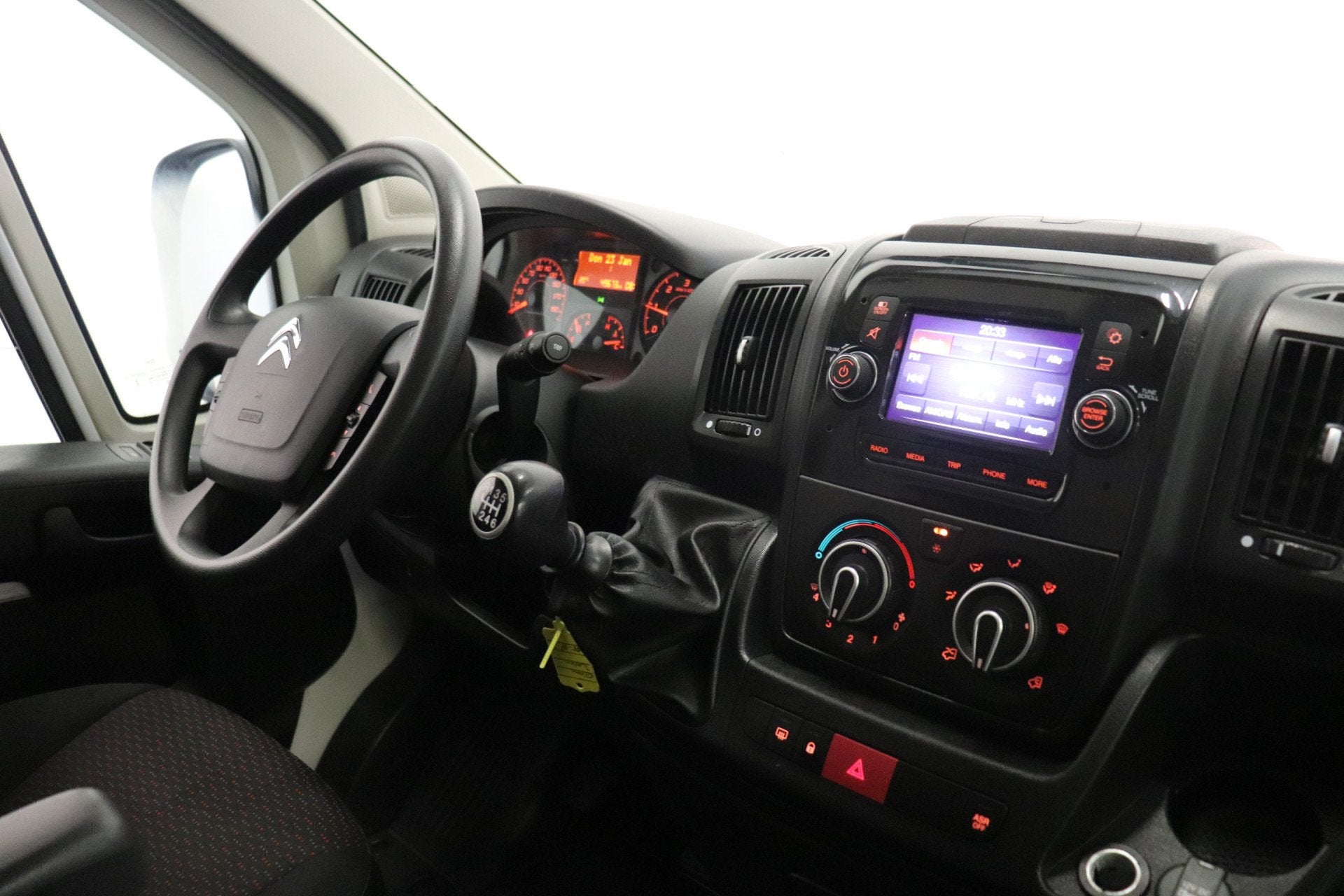 Citroën Jumper 2.2 BlueHDi 120PK L2H2 EURO 6 - Airco - Crui, Auto's, Voorwielaandrijving, Stof, Gebruikt, 4 cilinders
