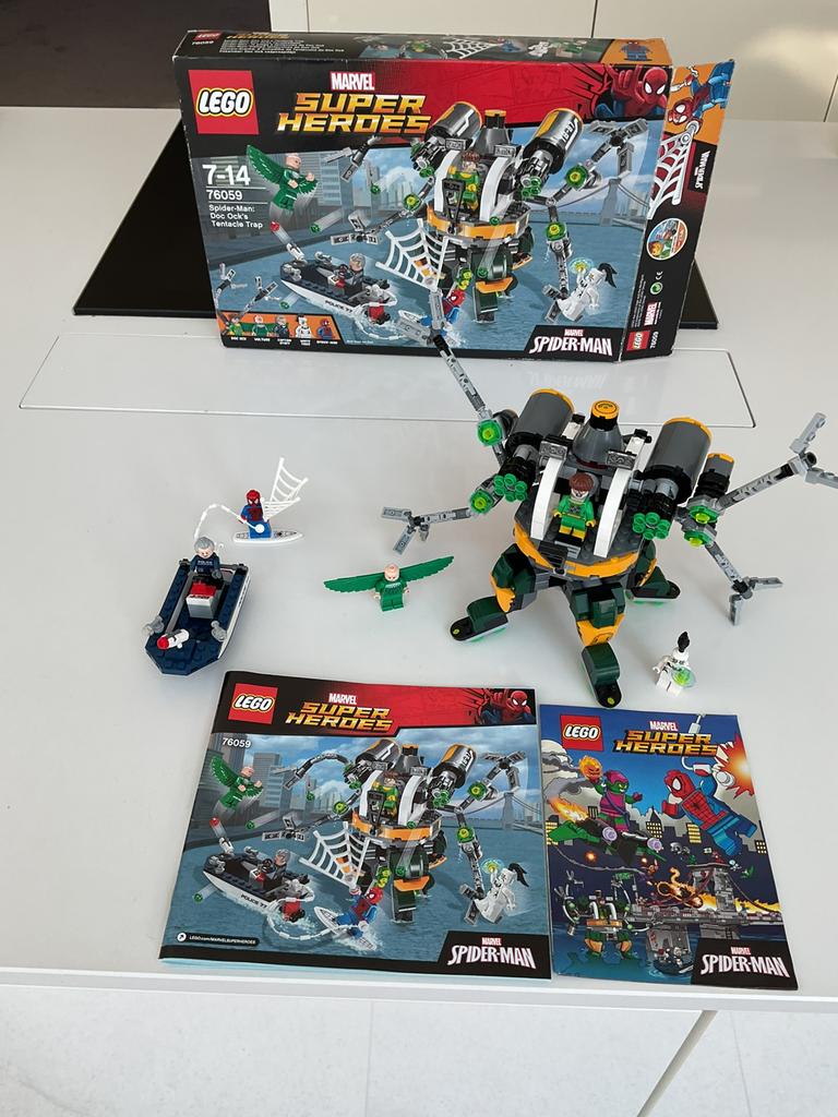 Lego 76059 Spider-Man Doc Ock’s Tentacle Trap, Kinderen en Baby's, Speelgoed | Duplo en Lego, Ophalen, Zo goed als nieuw