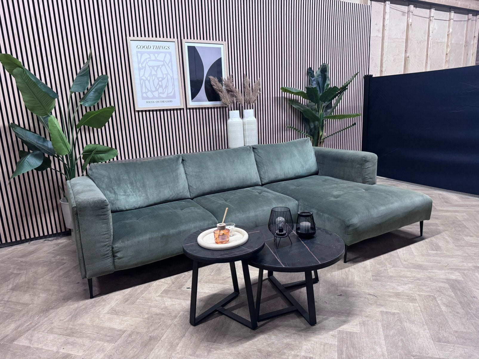 ZGAN Trendhopper Ribstof Hoekbank - Olijfgroen -  280 x 160, 250 tot 300 cm, -, -, Hoekbank