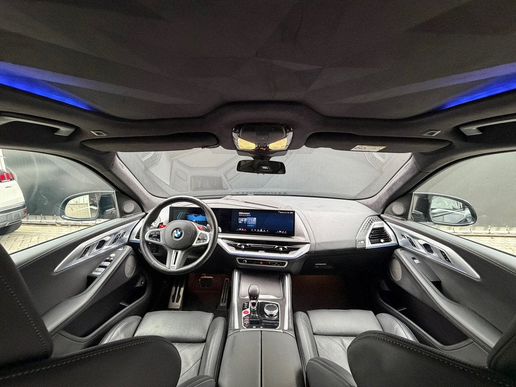 BMW XM PHEV 50e 30 kWh Softclosed Sfeer 360 Memory Leer h&u, Automaat, Gebruikt, Zwart, Zwart
