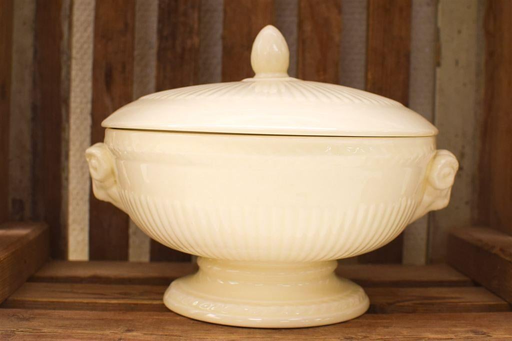 Wedgwood Porseleinen afdekschaal 50282, Gebruikt, Ophalen of Verzenden, Bord(en), Wedgwood