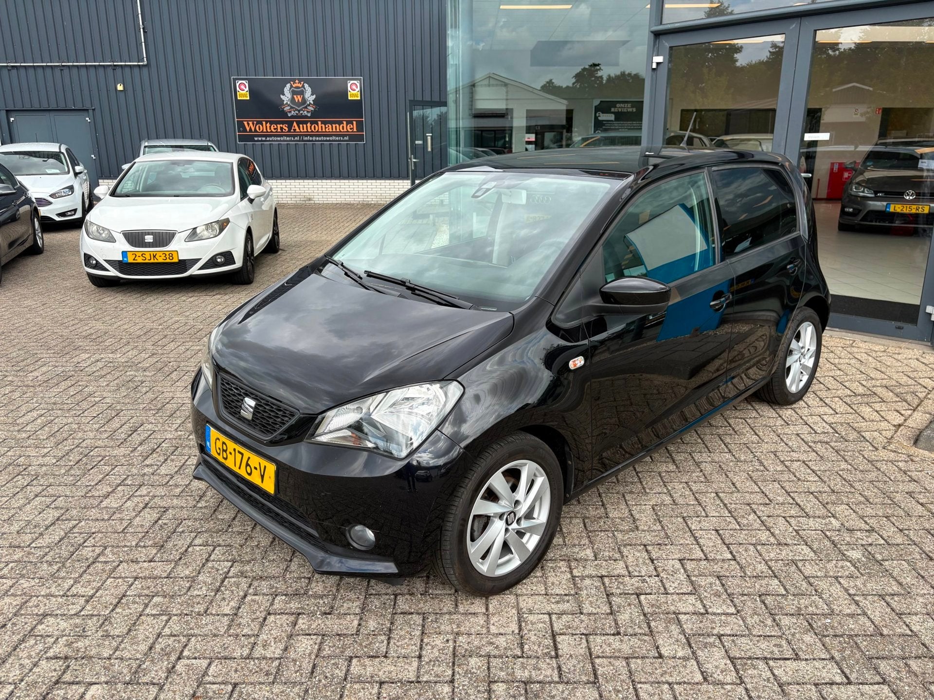 SEAT Mii