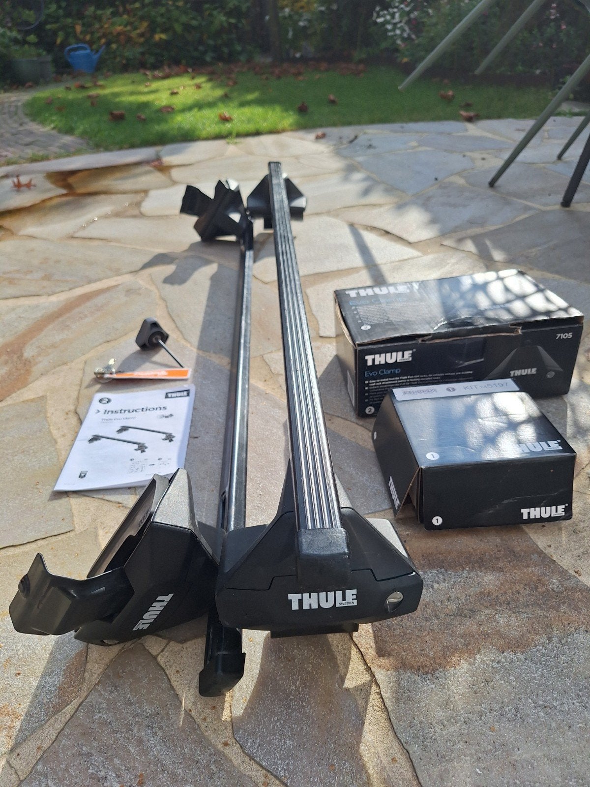 Thule dakdragers, compleet met bars en Evo Clamp voetenset, Ophalen, Gebruikt