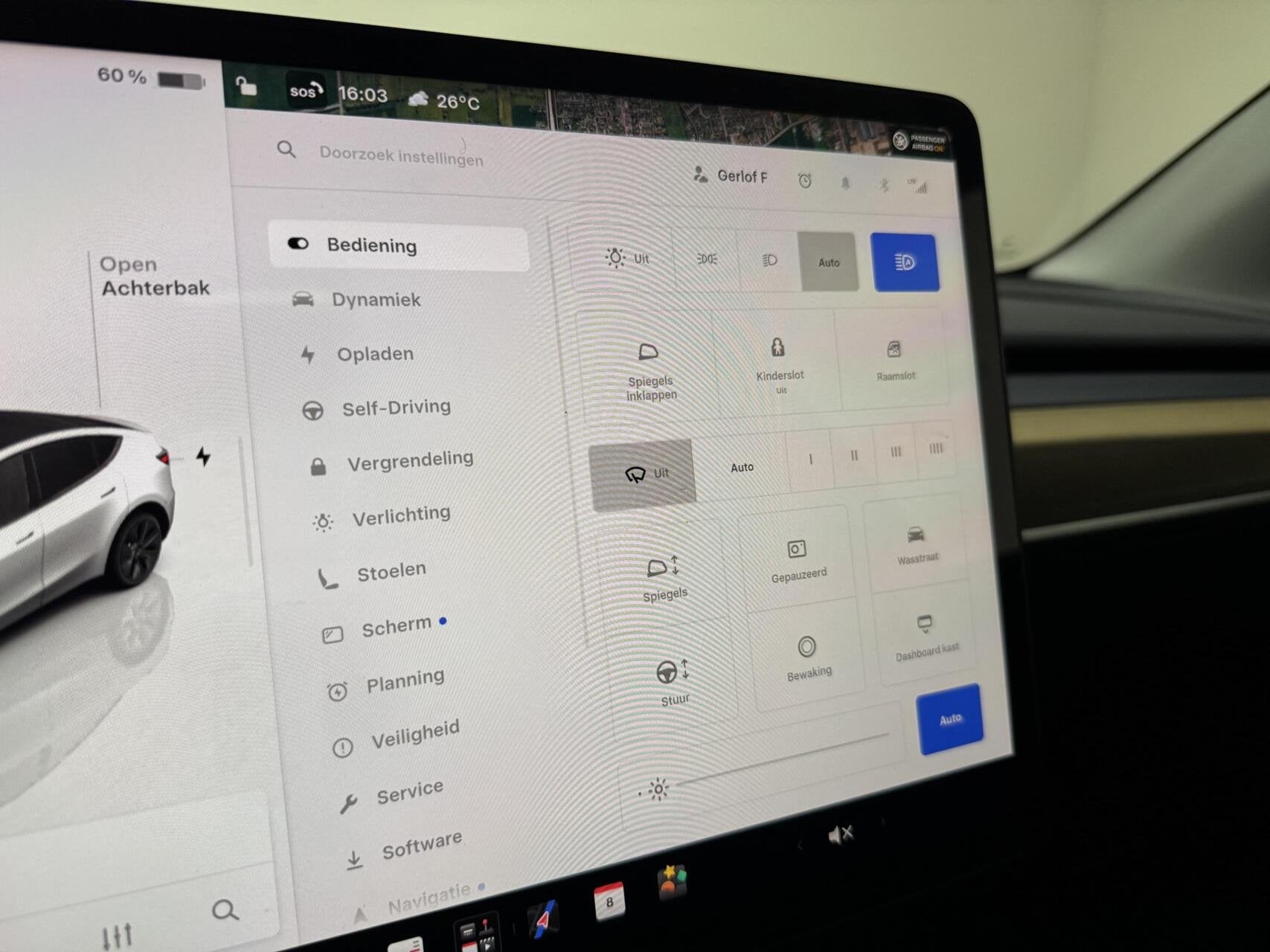Foto 39 van Tesla Model Y RWD 58 kWh 92% SOH Black Edition Trekhaak FSD