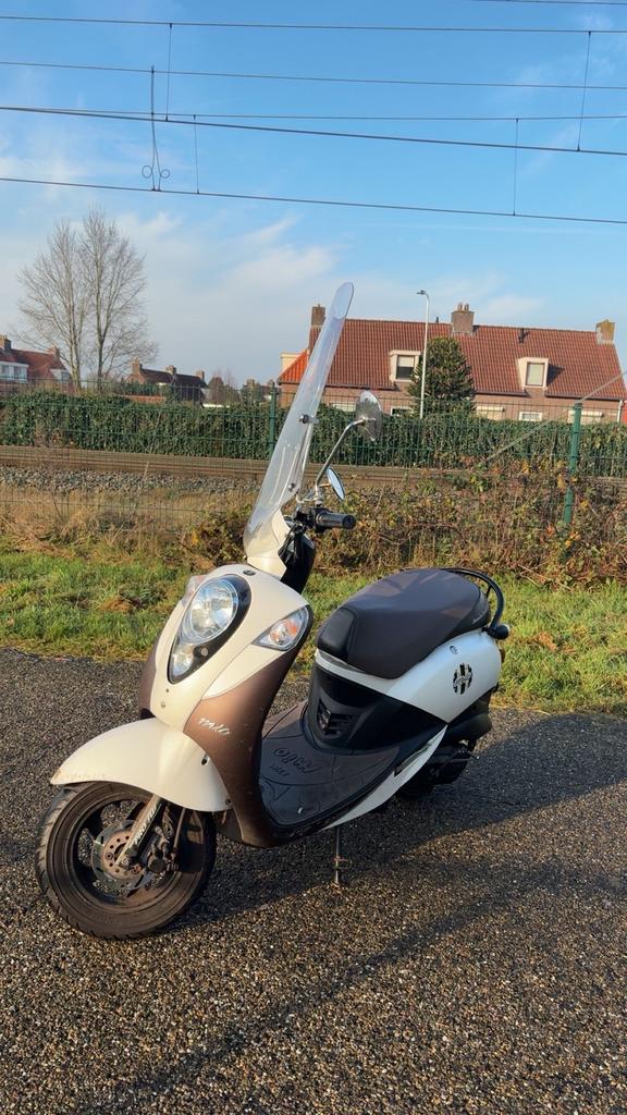 Mio 50, Gebruikt, Benzine, 50 cc, Maximaal 25 km/u