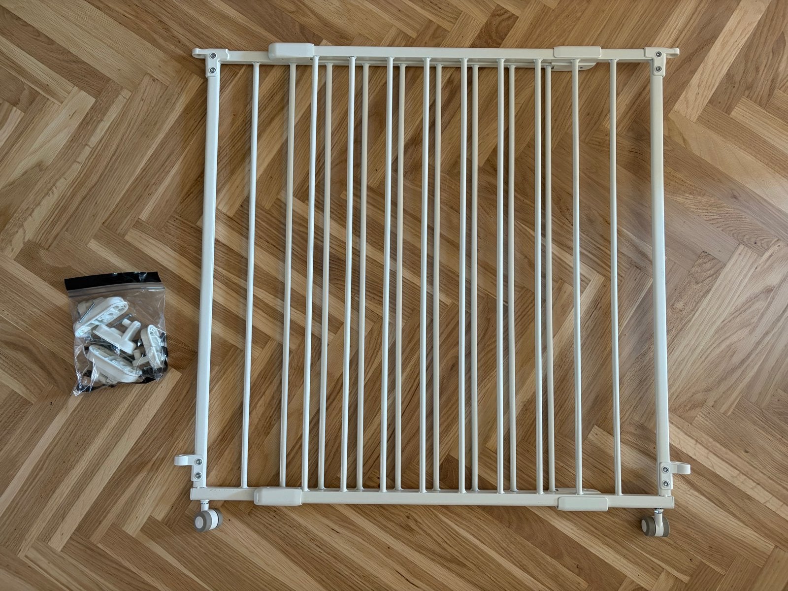 Traphekje Safetythings - Uitschuifbaar 80-130 cm - Wit, Ophalen, Zo goed als nieuw, 115 cm of meer, Metaal of IJzer