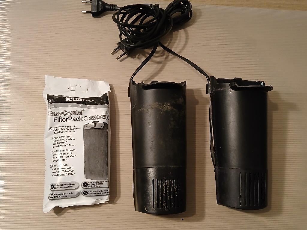 2 x Tetra Innenfilter EasyCrystal 250, Ophalen of Verzenden, Gebruikt, Filter, Tetra