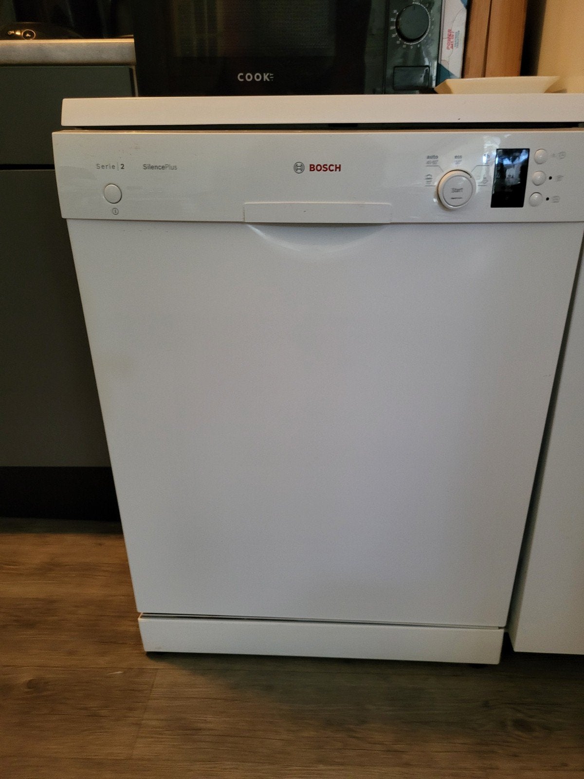 Bosch Serie 2 SilencePlus Vrijstaande Vaatwasser, Witgoed en Apparatuur, Vaatwasmachines, Gebruikt, 60 cm of meer, Eco programma