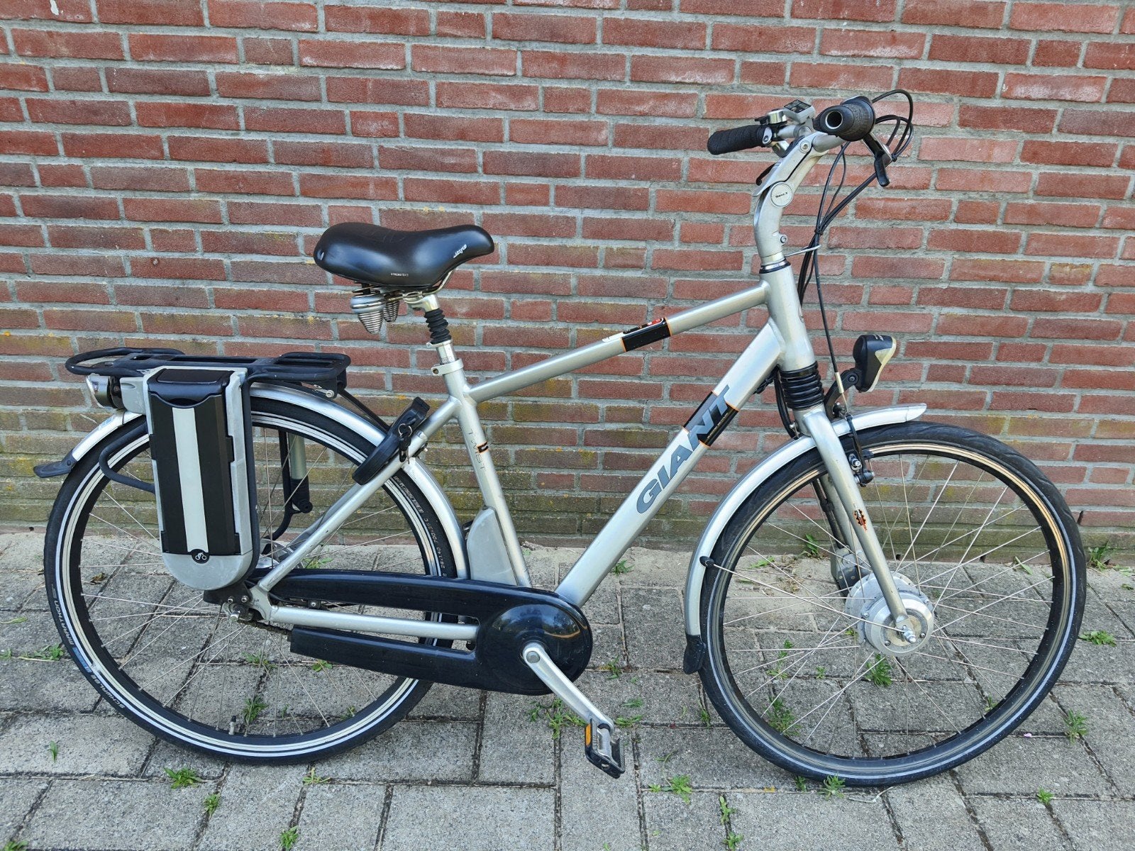 Giant elektrische herenfiets, Ophalen, Zo goed als nieuw, Giant, Versnellingen