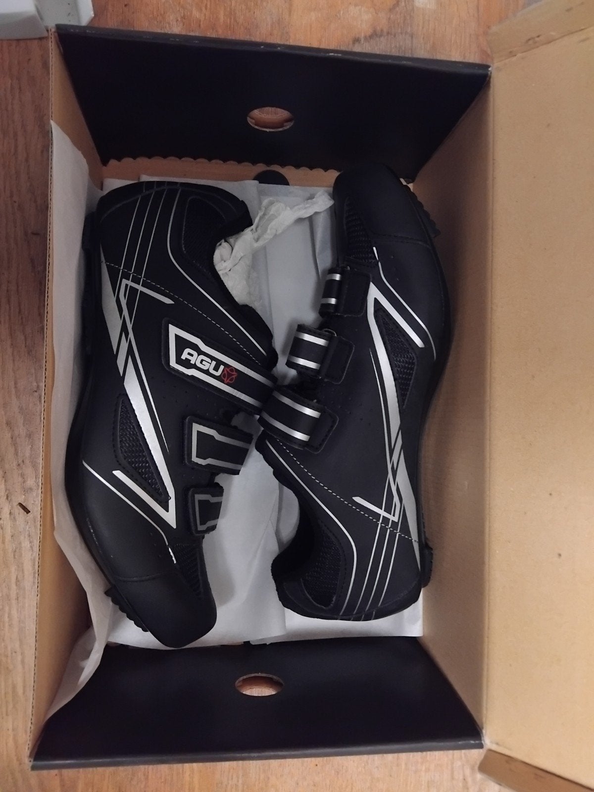 Agu spanning schoenen nog nieuw in doos, M, Schoenen, Nieuw, Ophalen of Verzenden