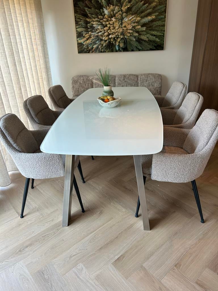 Glazen tafel met rvs onderstel 210 cm lang, Huis en Inrichting, Tafels | Eettafels, Ophalen, 200 cm of meer, 50 tot 100 cm, Vijf personen of meer