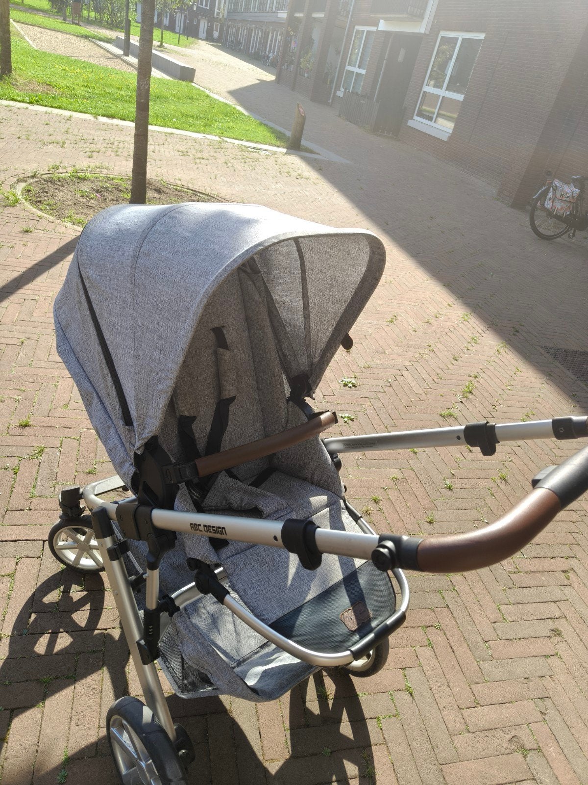 Foto 7 van ABC Design kinderwagen. Complete set van baby tot peuter