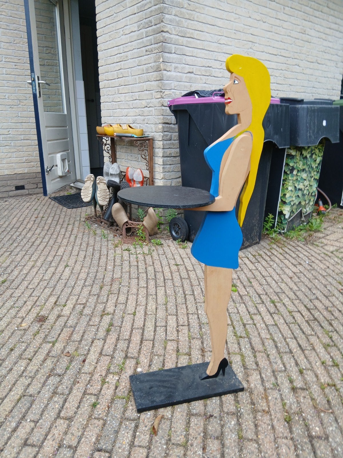 Butler beeld (dame)van hout, Ophalen, Huis en Inrichting